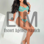 Body to Body Massage Companion in Munich