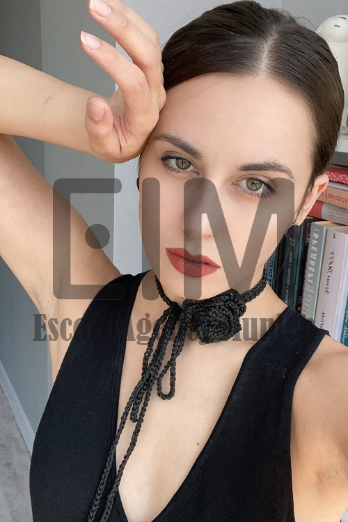 Squirting Escort Girl in Munich